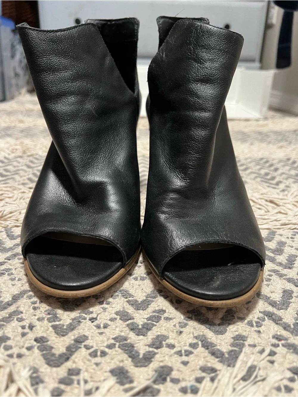 Steve Madden Black Leather Stacked Heel Ankle Booties